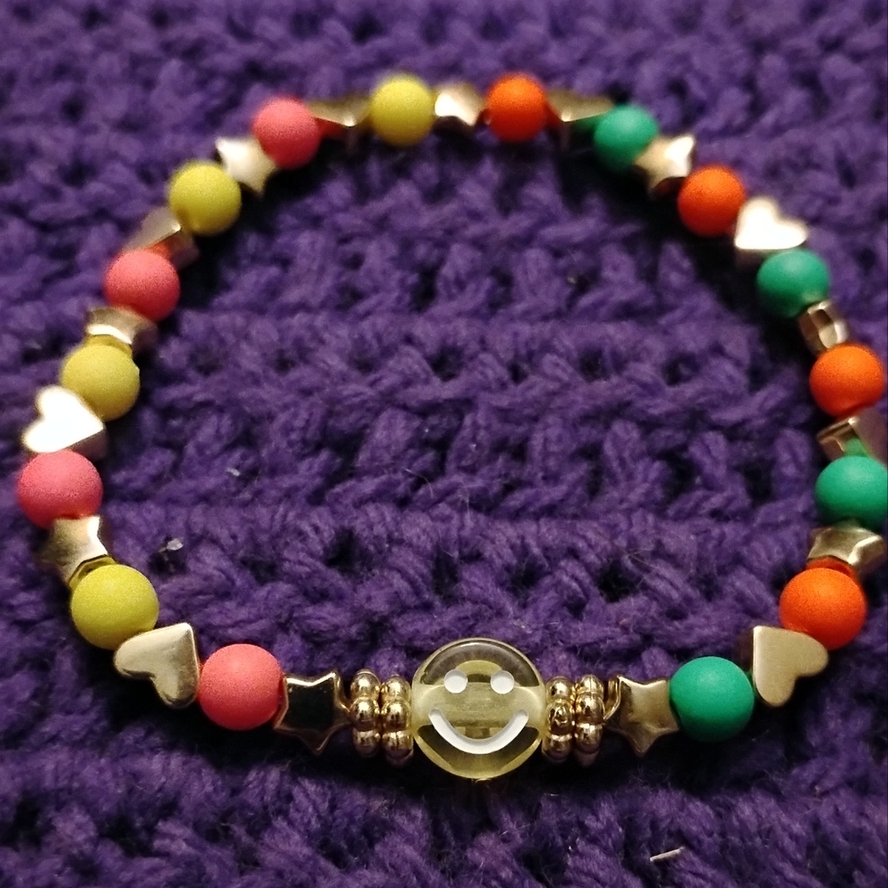Colorful Smiley with Gold Heart An Star Beaded Bracelet